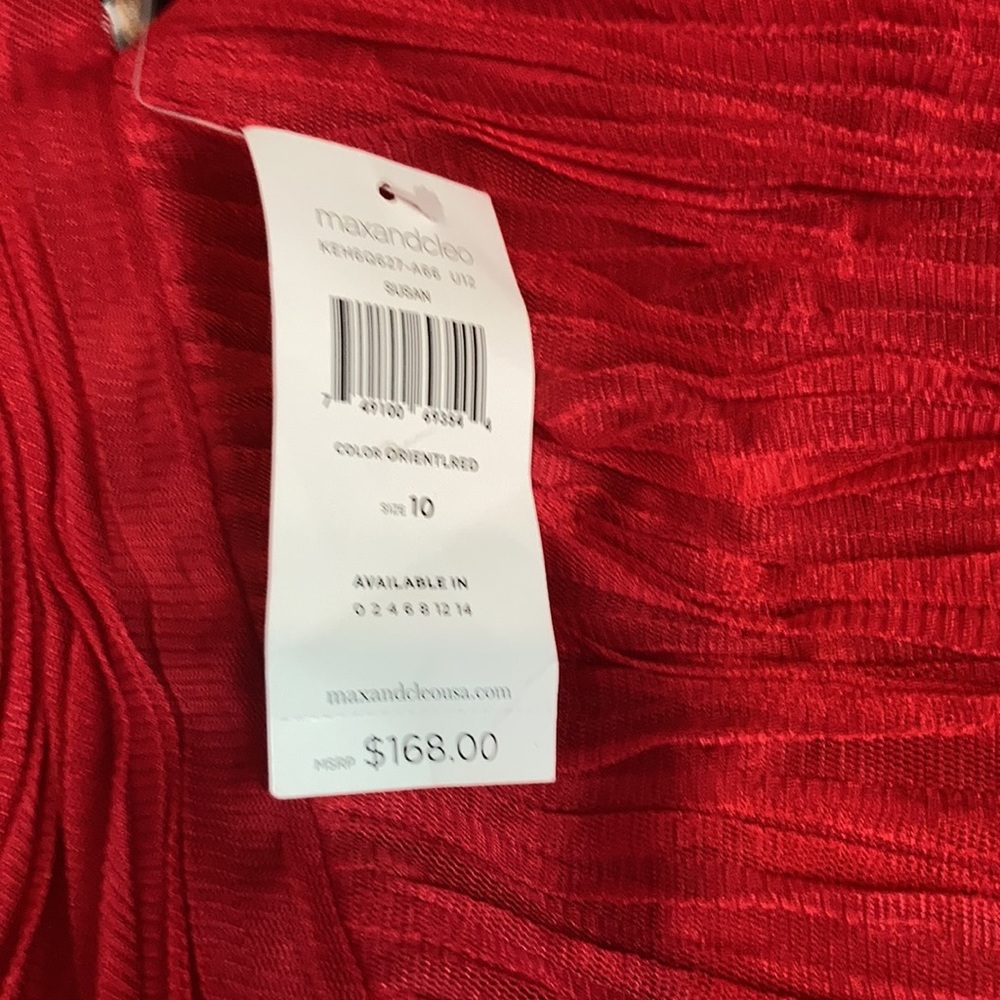 Max and Cleo NWT “Susan” red one shoulder dress. - Picture 4 of 7